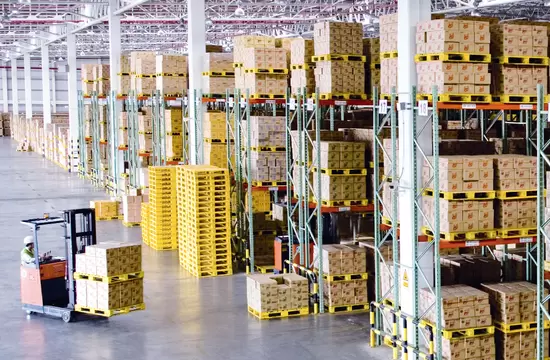 Eficiența etichetelor fără suport în logistică și depozitare